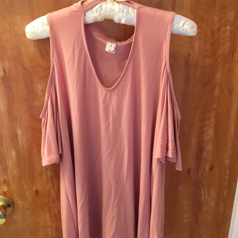 Blush tone Cold-shoulder top made with bamboo.